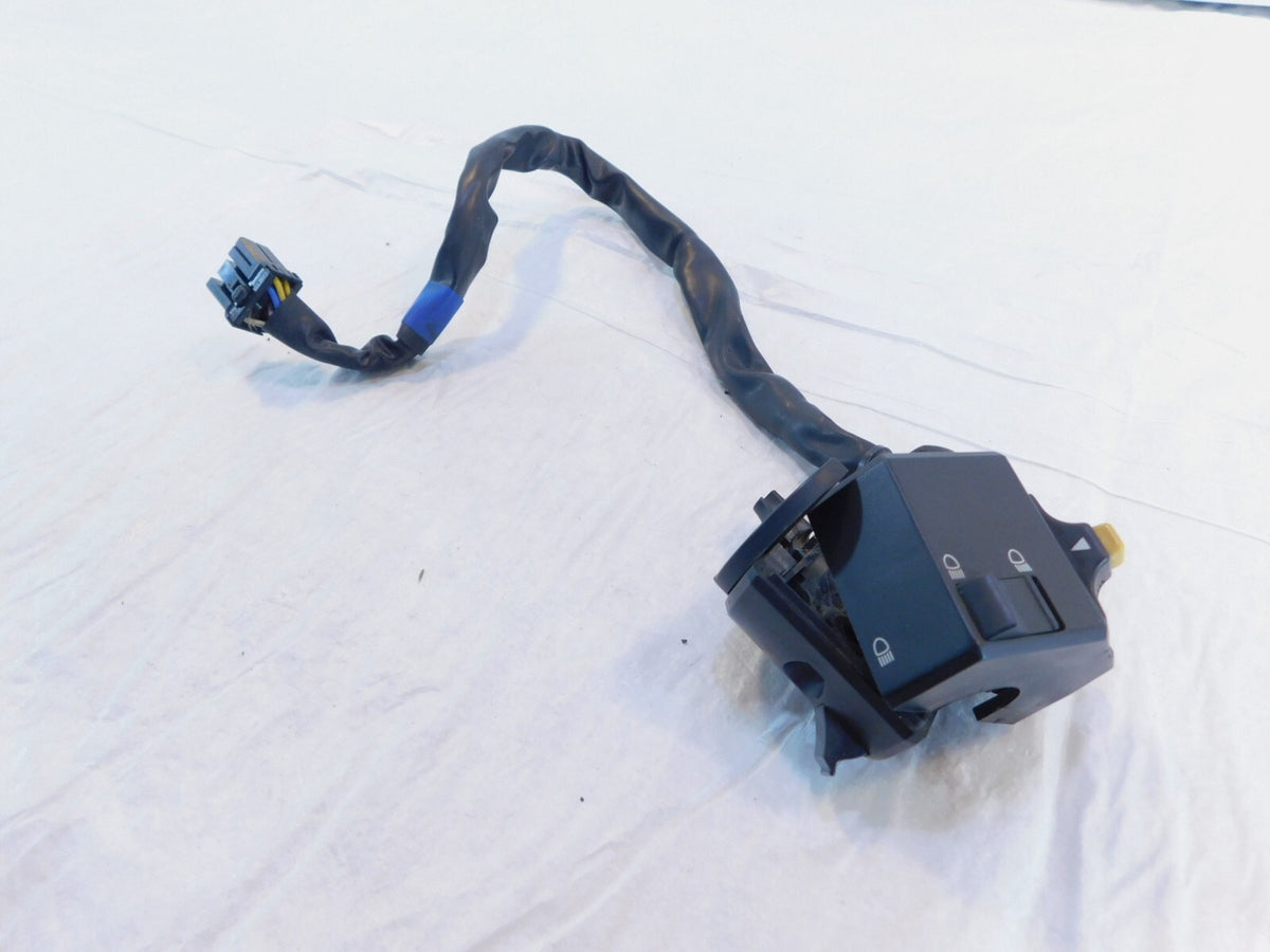 Buell XB XB9 XB12 Firebolt Lightning & Blast Left Handlebar Turn Signal Switches - C3 Cycle