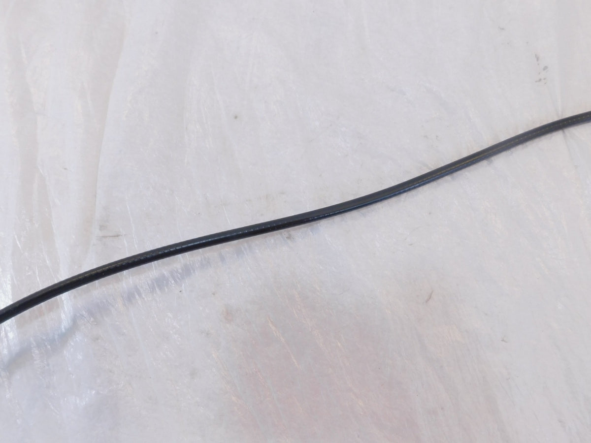 1982-1983 Yamaha XJ750 Maxim 750 Front Instrument Cluster Speedometer Cable Line - C3 Cycle