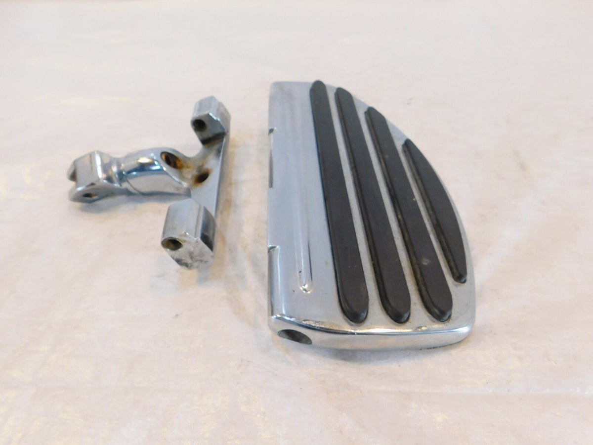 2005 Yamaha V-Star XVS1100 1100 Classic Right Side Chrome Footboard Floorboard - C3 Cycle