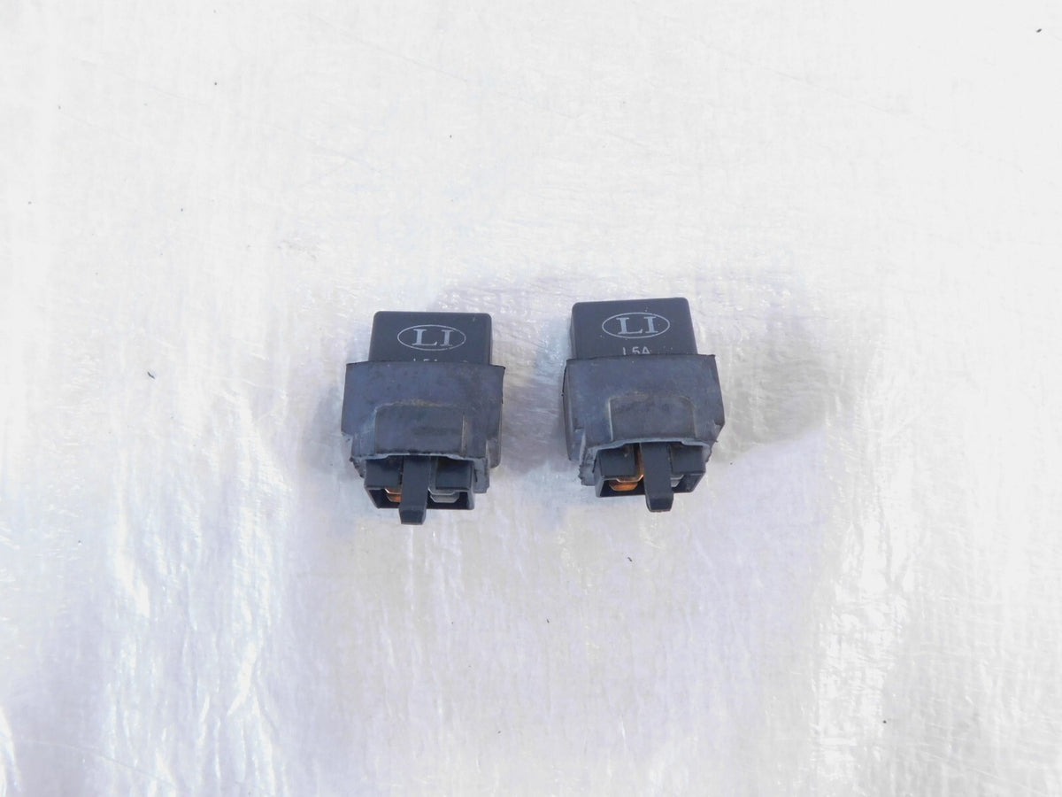 Aprilia Caponord Dorsoduro Shiver Mana RSV 1000 Electrical Fuse Relays 12V-30A - C3 Cycle