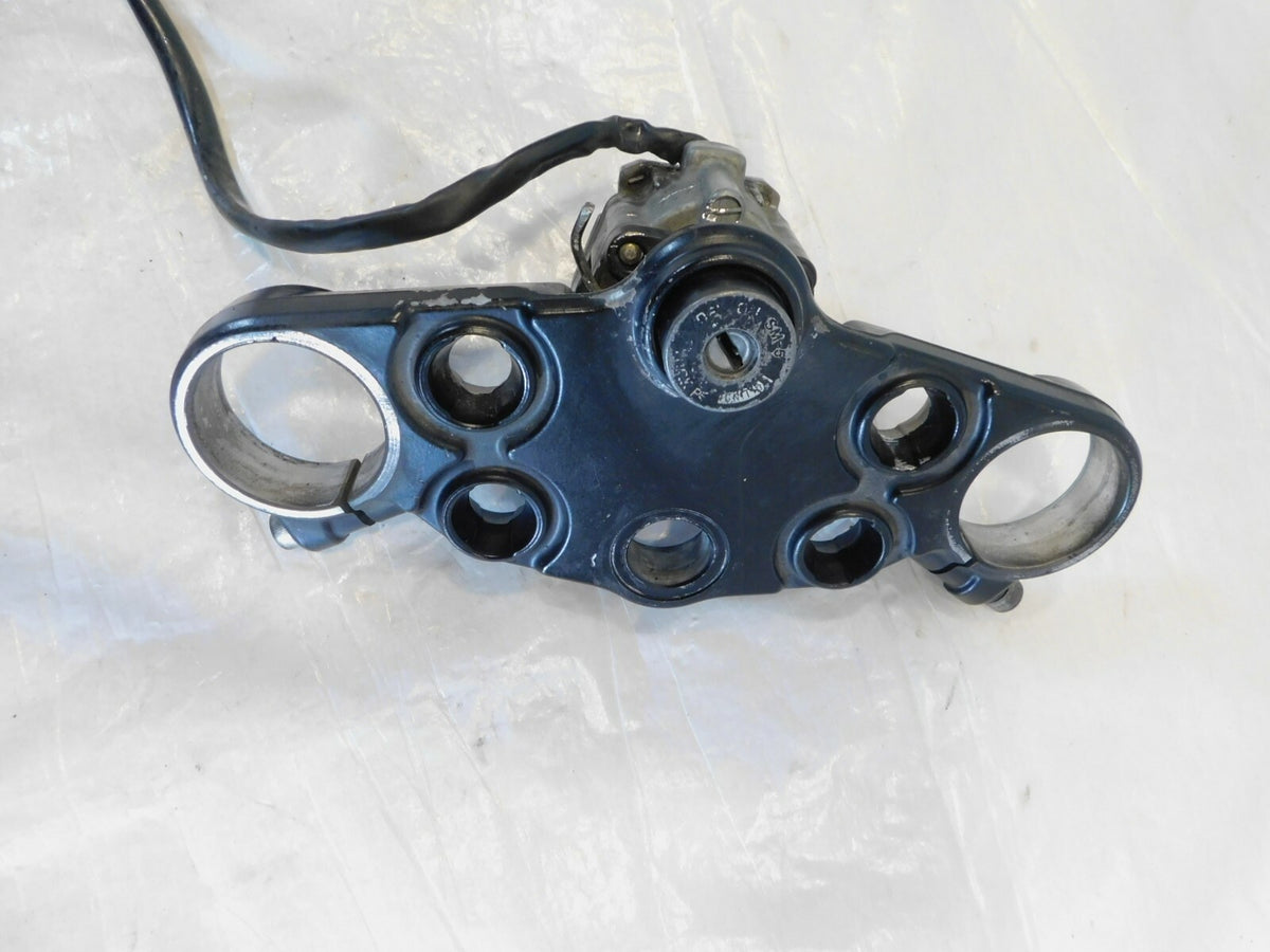 99-07 Suzuki GSX1300R Hayabusa Upper Top Front Fork Triple Tree Bracket - No Key - C3 Cycle