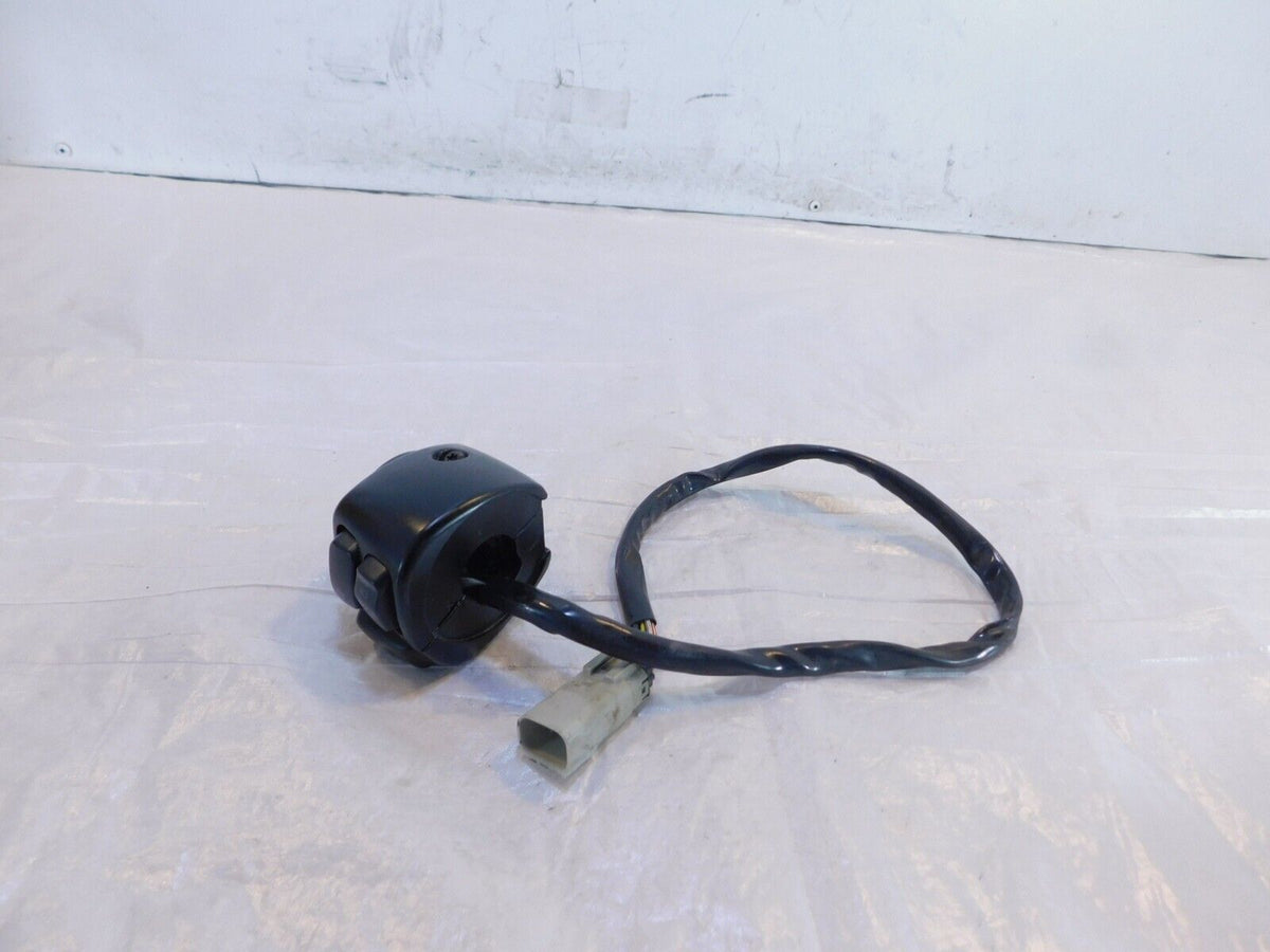 Harley Davidson Softail Dyna Sportster Left Handlebar Horn Turn Signal Switches - C3 Cycle