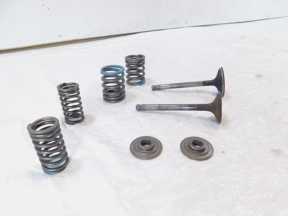 1988-1997 Yamaha Virago 750 XV750 Cylinder Head Intake/Exhaust Valves & Springs - C3 Cycle
