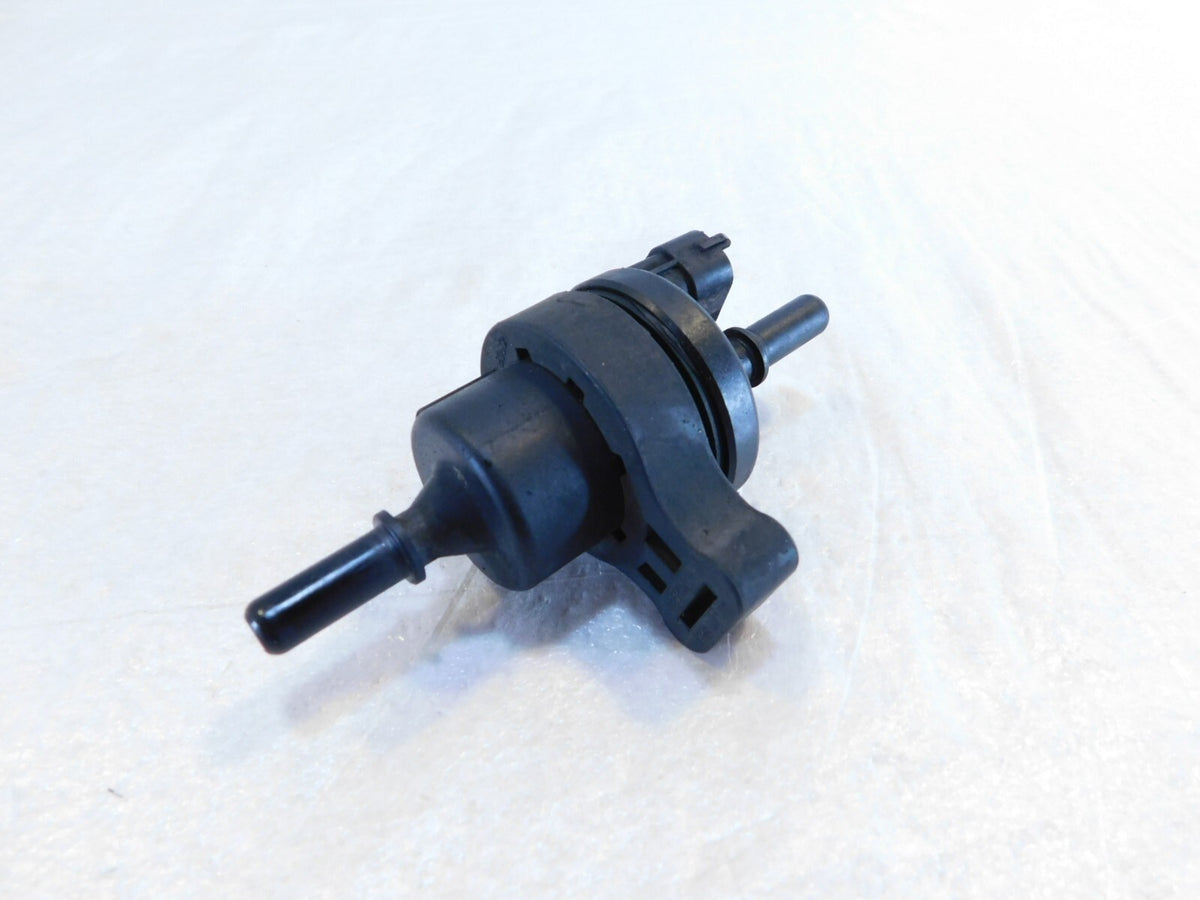 15-22 Indian Scout Sixty 1200 Bobber Canister Fuel Gas Tank Breather Purge Valve - C3 Cycle