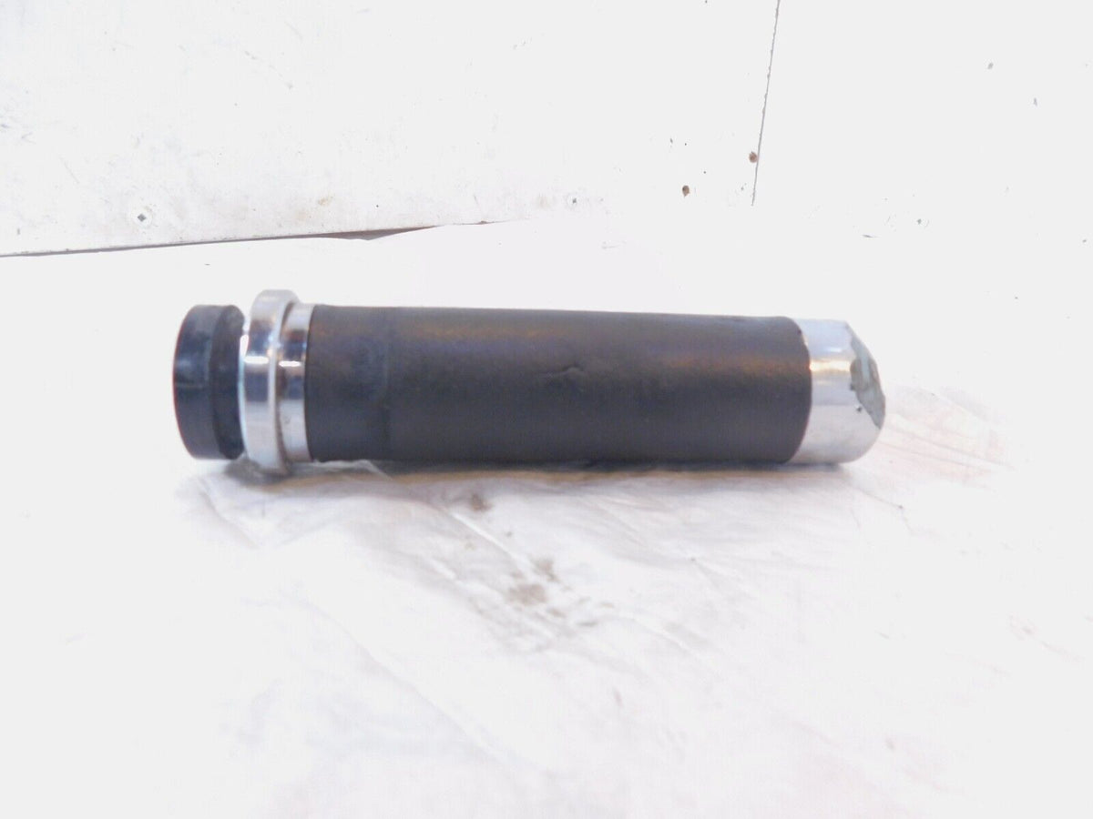 Yamaha V-Star 650 Royal Star XVZ13 Road Star XV1600 XV1700 Right Handlebar Grip - C3 Cycle
