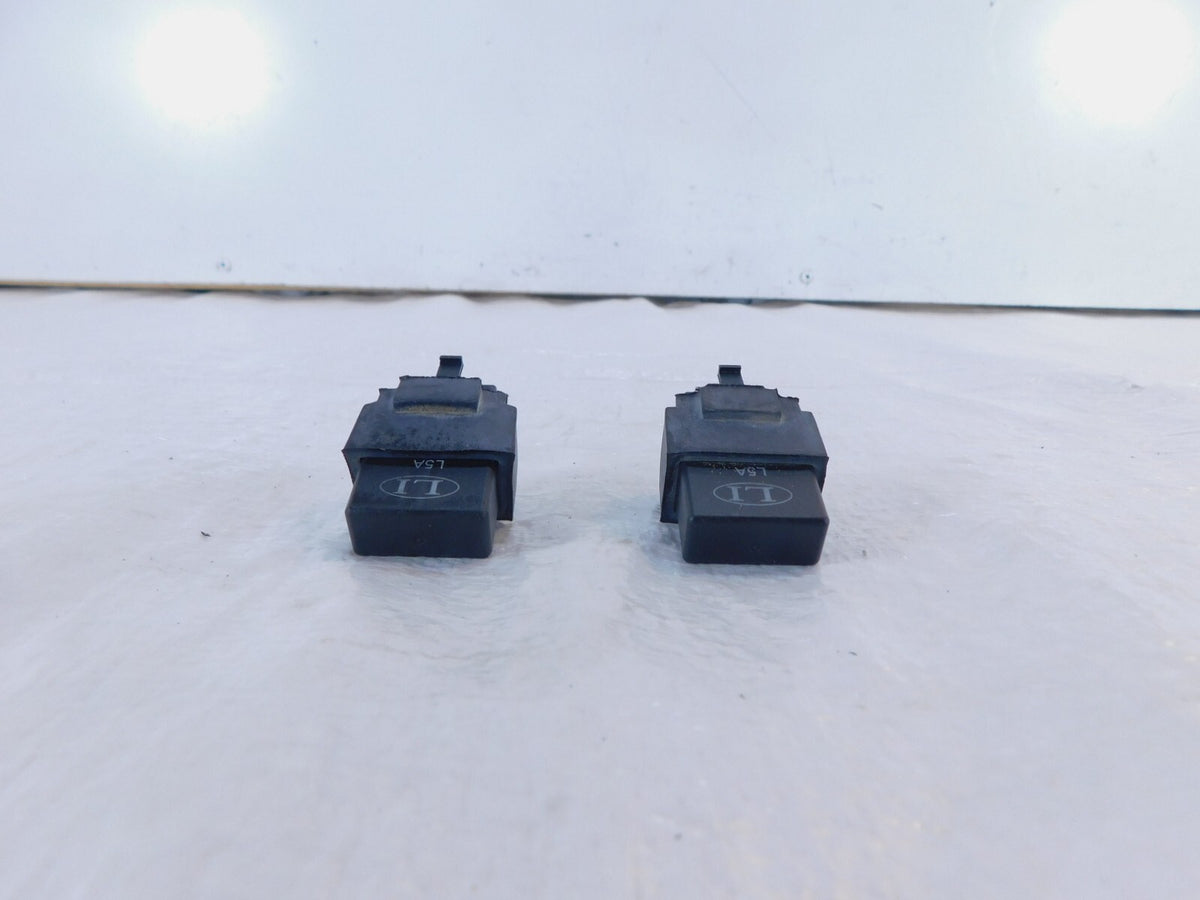 Aprilia Caponord Dorsoduro Shiver Mana RSV 1000 Electrical Fuse Relays 12V-30A - C3 Cycle