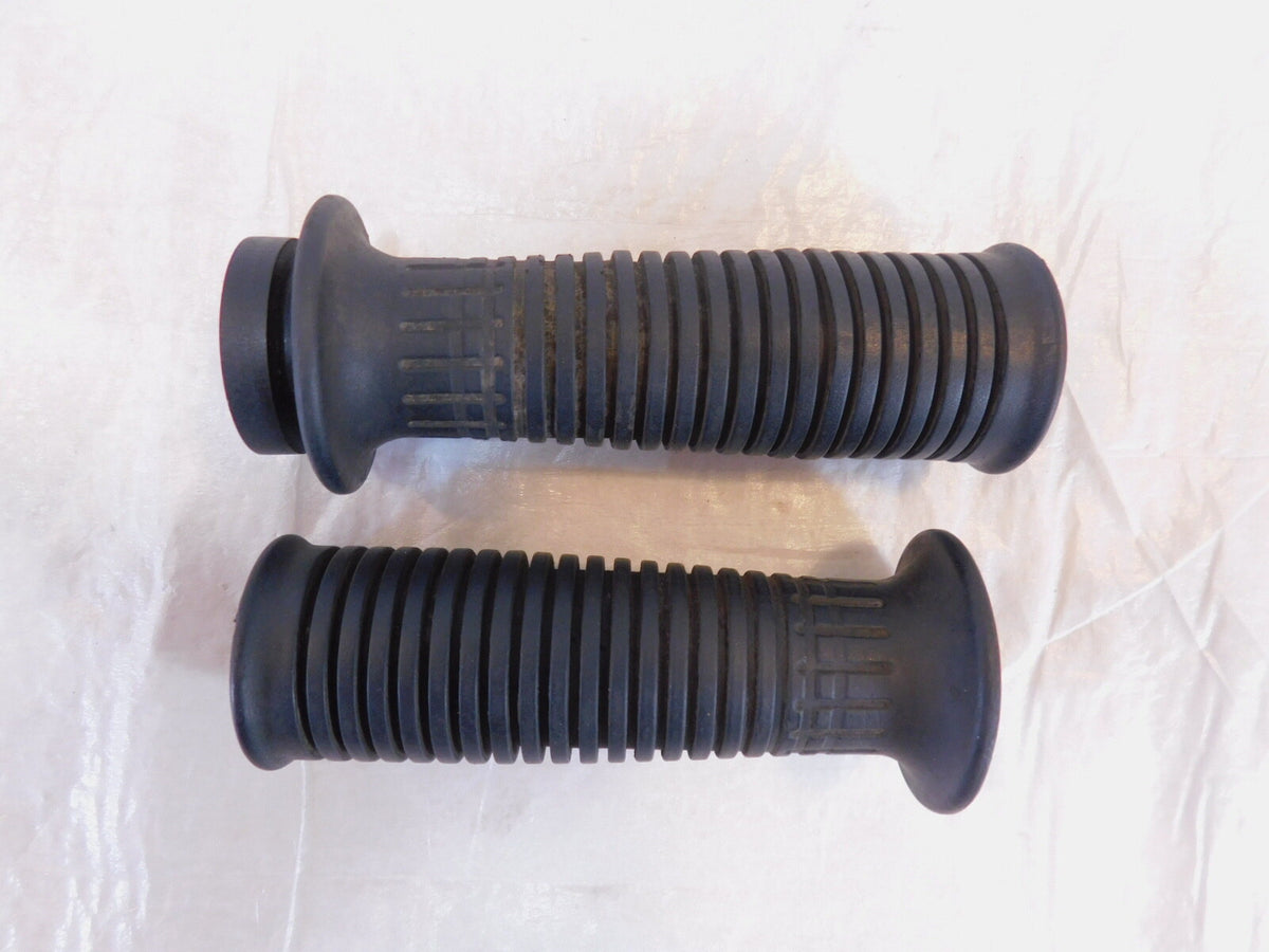 Can-Am Spyder GS RS Roadster 990 SE5 SM5 Front Handlebar Throttle Hand Grips - C3 Cycle