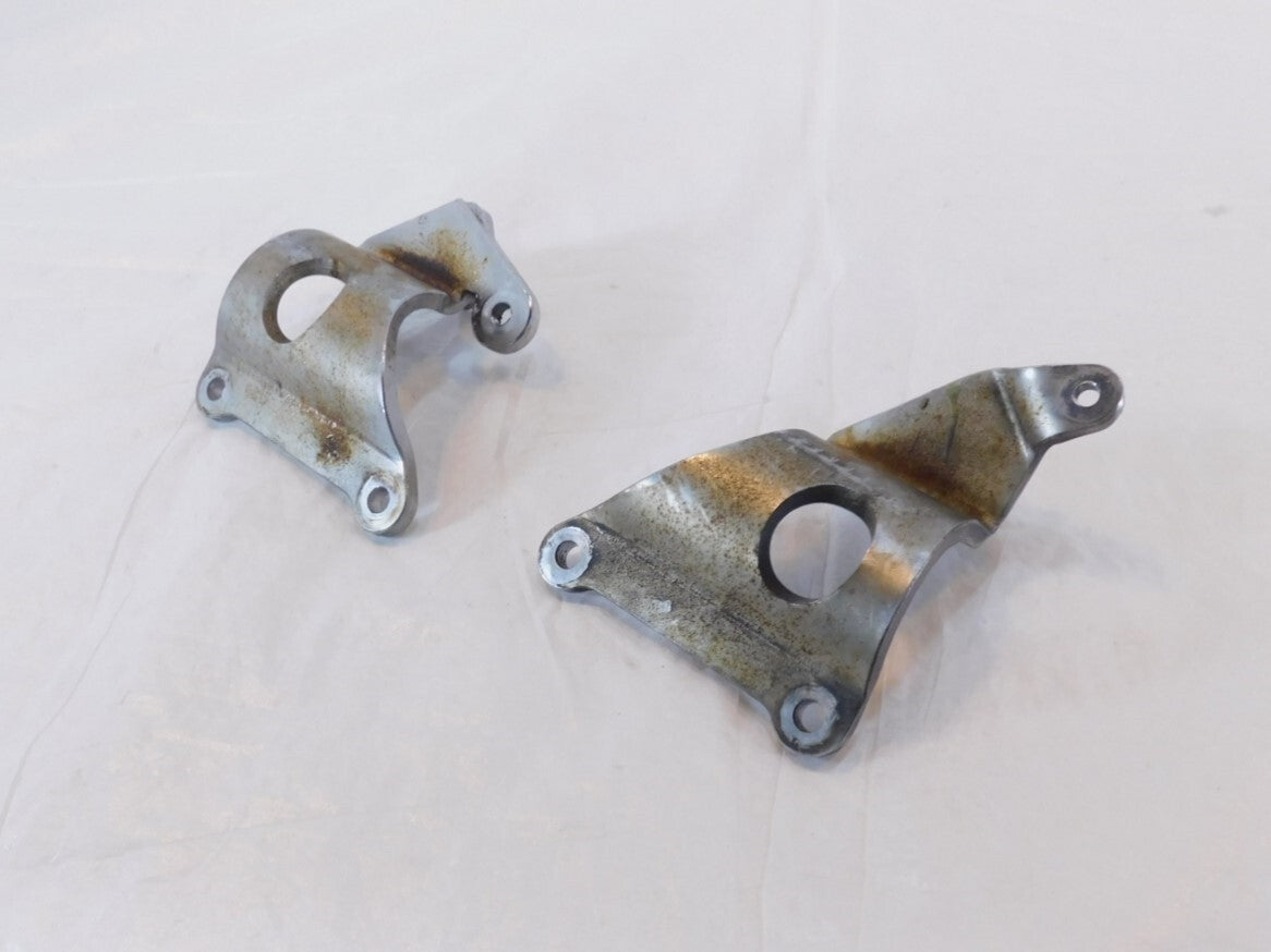 94-03 Honda Magna VF750 VF750C Front Left/Right Footpeg Footrest Mount Brackets - C3 Cycle