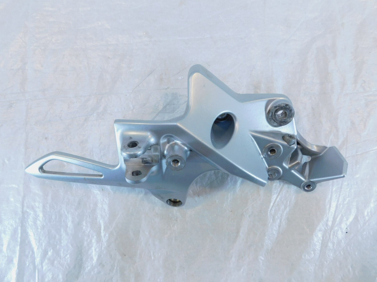 BMW F800 F800R F800S F800ST Left Front Footrest Foot Peg Bracket Mount Plate - C3 Cycle