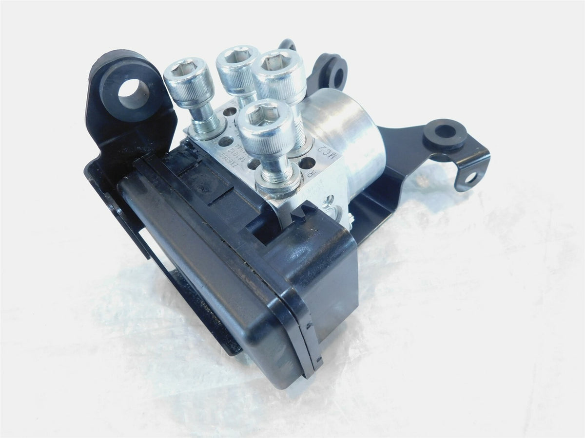 2019 & 2020 Kawasaki Ninja ZX6R ZX636 ABS Brake Pump Modulator & Bracket Mount - C3 Cycle