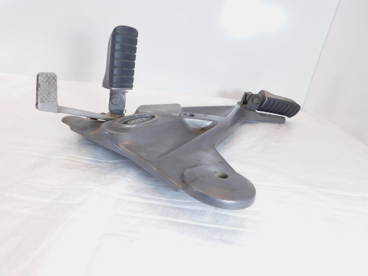 1996-2003 Triumph Trophy 900 1200 Right Footrest Foot Pegs & Bracket Mount - C3 Cycle