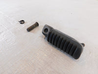 2000-2005 Kawasaki ZR-750 ZR-7S Front Right Rubber Foot Pedal Peg Foot Rest - C3 Cycle