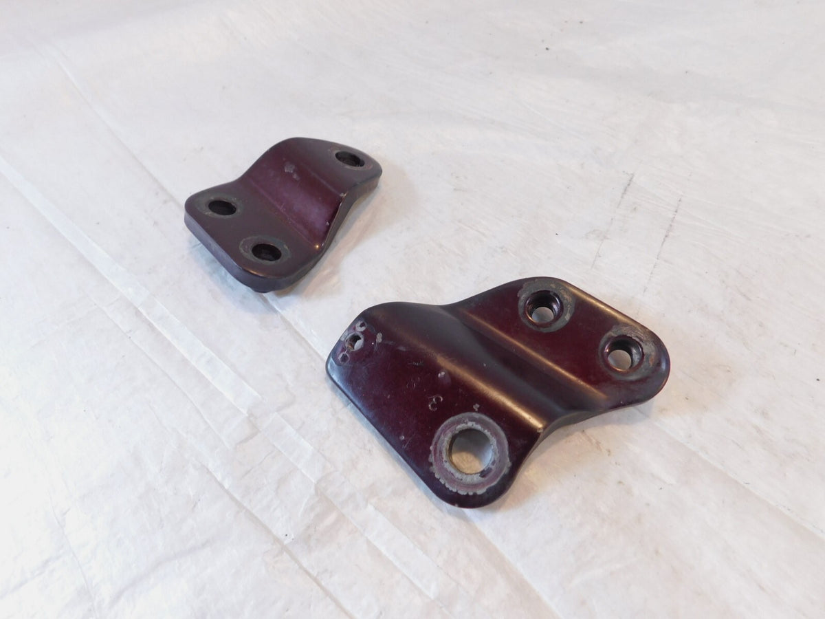 1986 86 Suzuki Intruder 700 VS700 Left/Right Maroon Engine Mount Frame Brackets - C3 Cycle