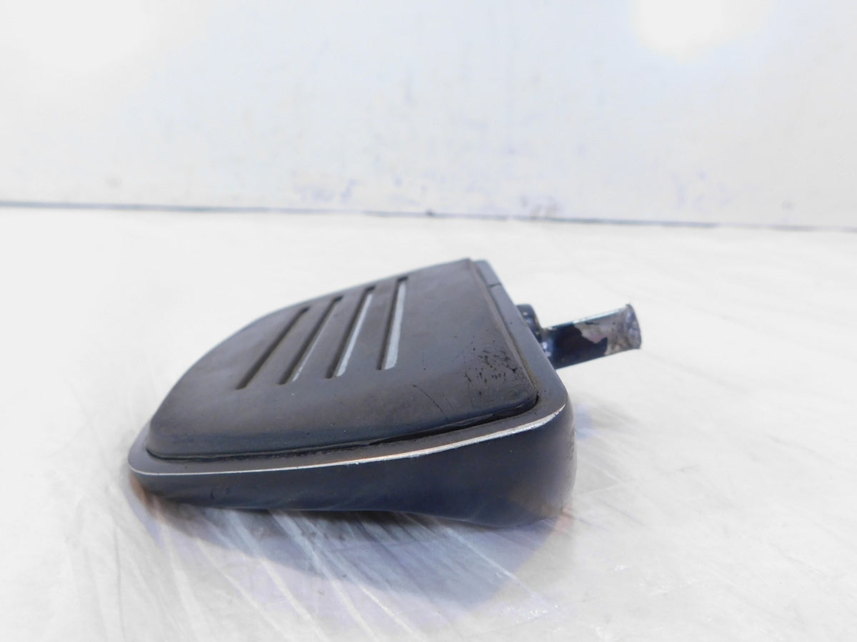 One Harley Davidson Touring Dyna Sportster & Softail Black Footboard / Footpeg - C3 Cycle