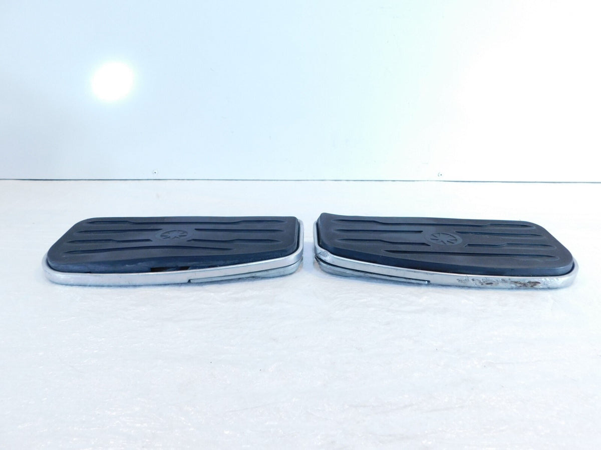 Yamaha VStar 1100 XVS1100 Classic Silverado Front Left/Right Footrest Footboards - C3 Cycle