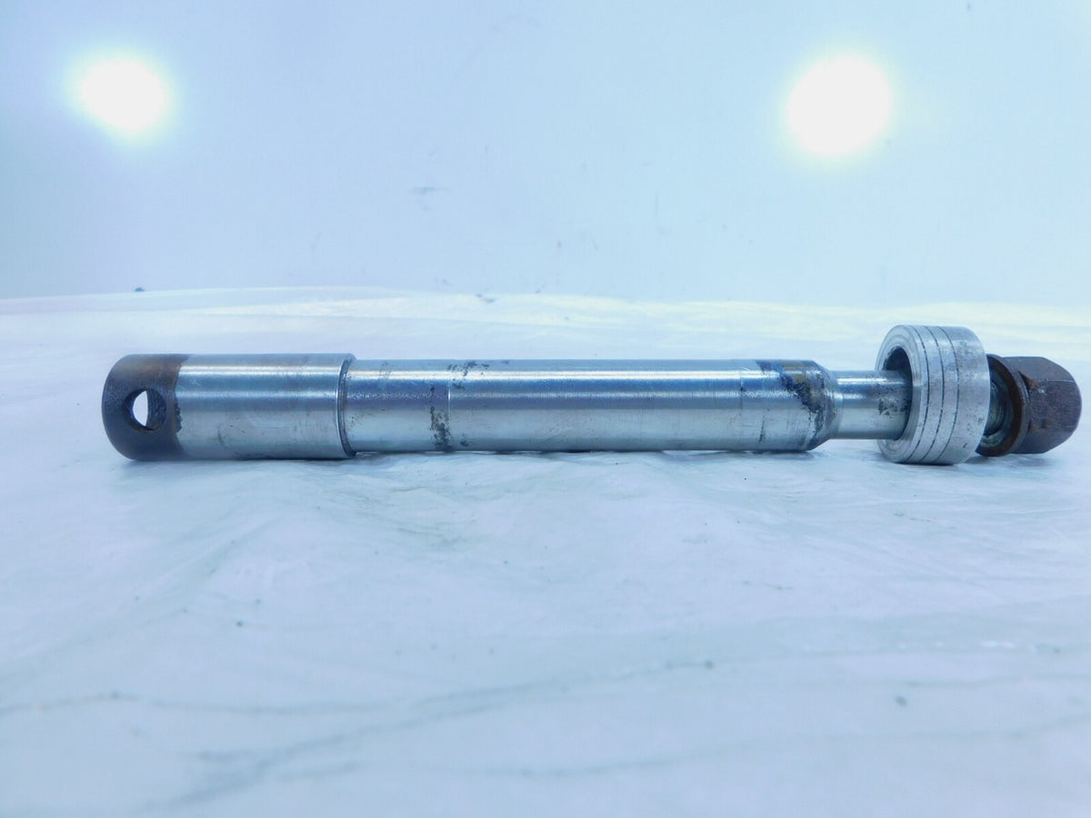 Harley Davidson Sportster 883 & 1200 Iron Low & Roadster Front Wheel Axle Bolt