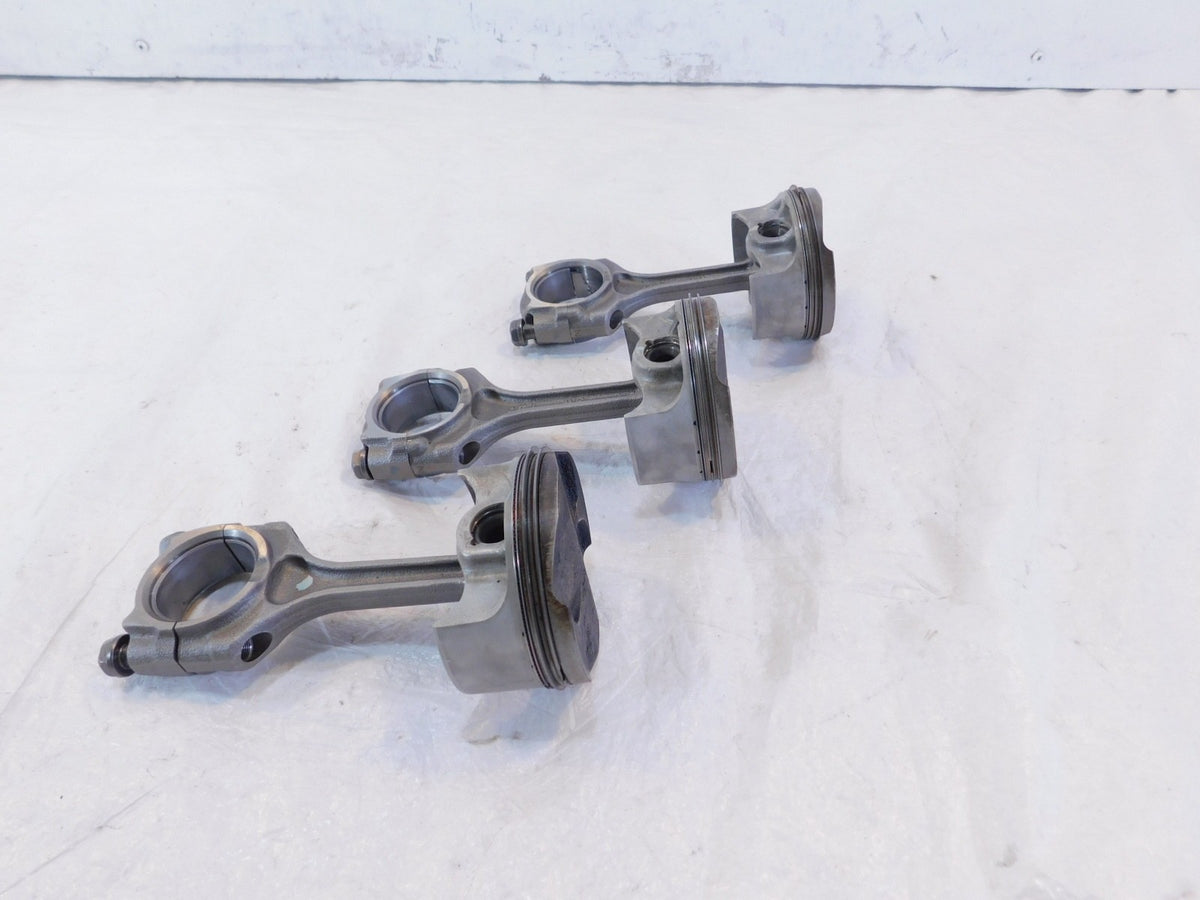 Triumph Daytona 675 R & Street Triple R & Tiger 800 XC Pistons & Connecting Rods - C3 Cycle