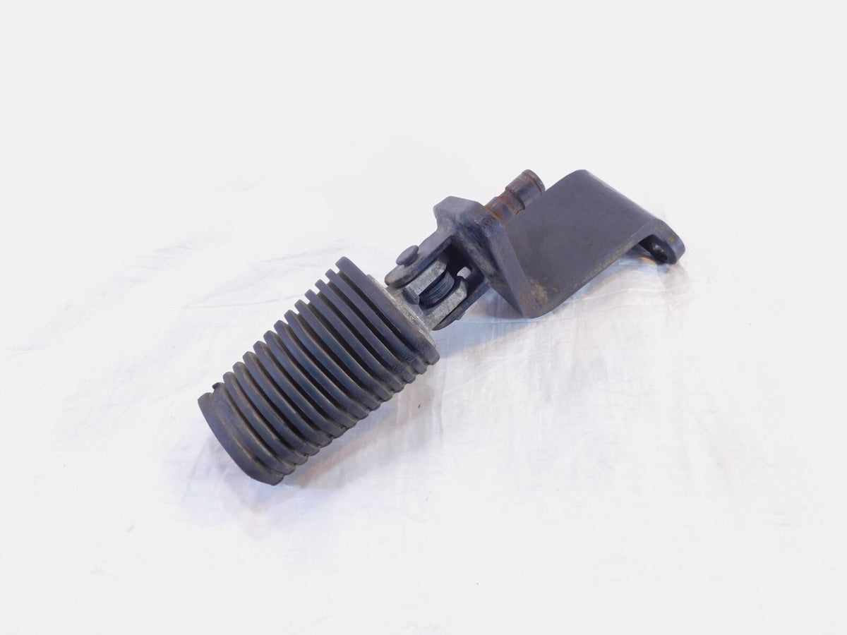 1999-09 Yamaha V-Star 1100 XVS1100 Custom Midnight Left Front Foot Peg & Bracket - C3 Cycle