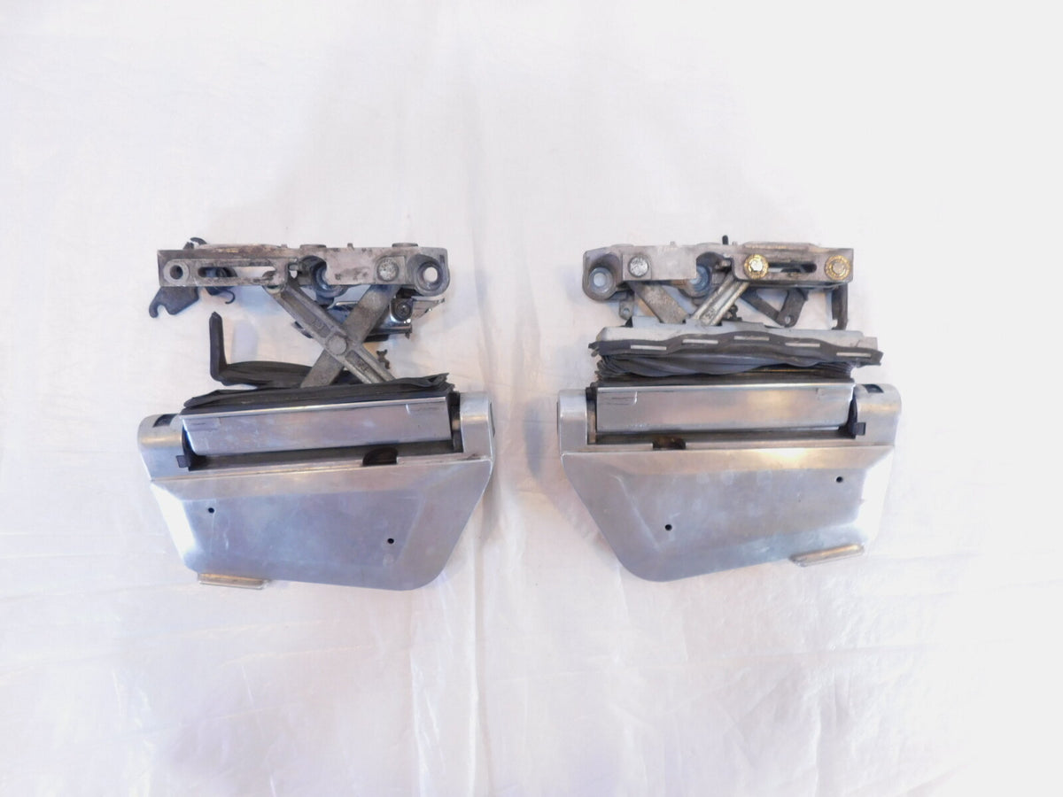 Honda Goldwing GL1500 Rear Left Right Passenger Footboard Floorboard Footrests