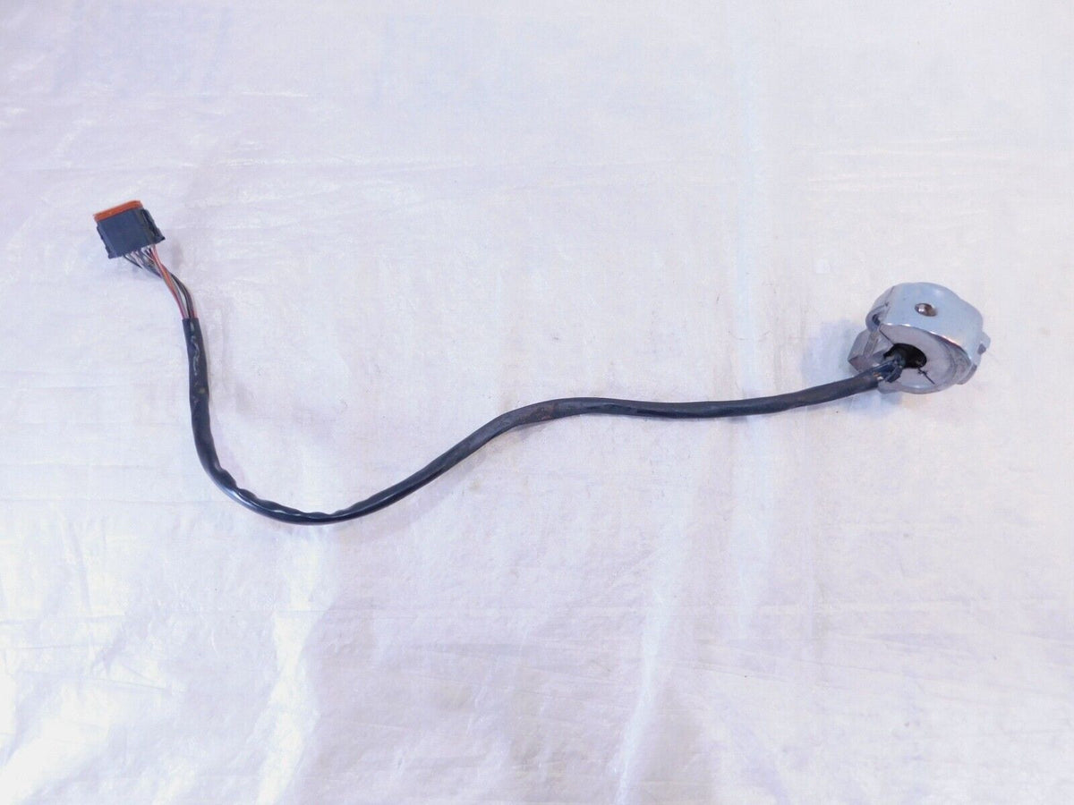 Harley Electra Glide Right Handlebar Engine Stop Start Kill Switches w/ Radio - C3 Cycle