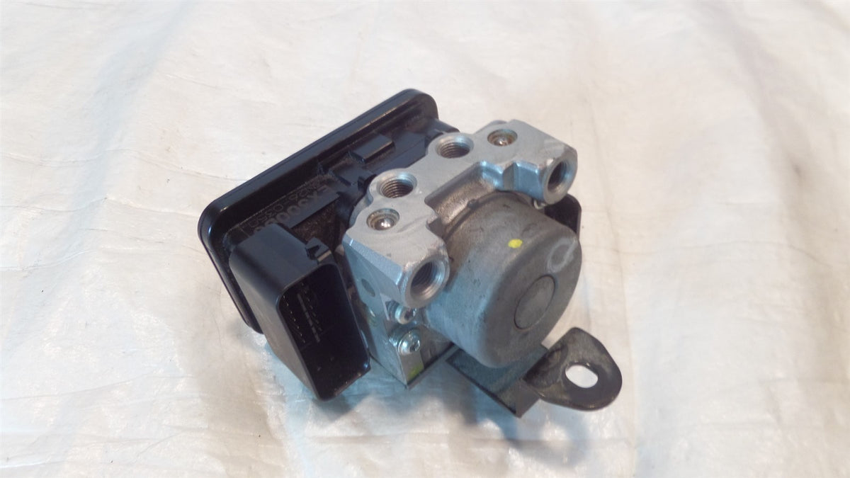2013 & 2014 Kawasaki EX300 Ninja 300 ABS Brake Pump Module Modulator Unit - C3 Cycle