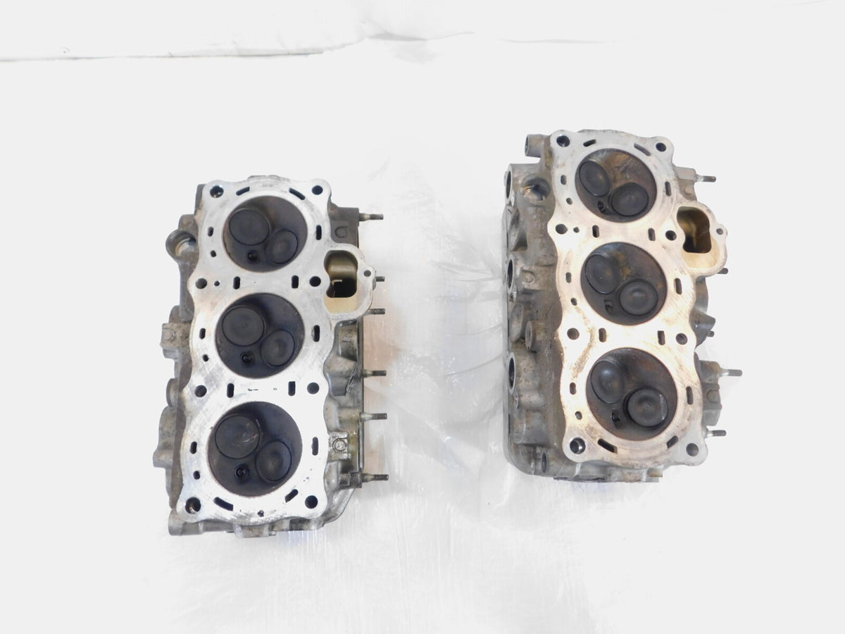 1988 & 1989 Honda Goldwing GL1500 Left/Right Cylinder Heads w/ Valves & Covers