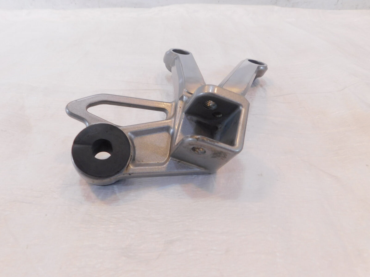 Suzuki Bandit 1200 GSF1200 Rear Right Passenger Footpeg Footrest Mount Bracket - C3 Cycle