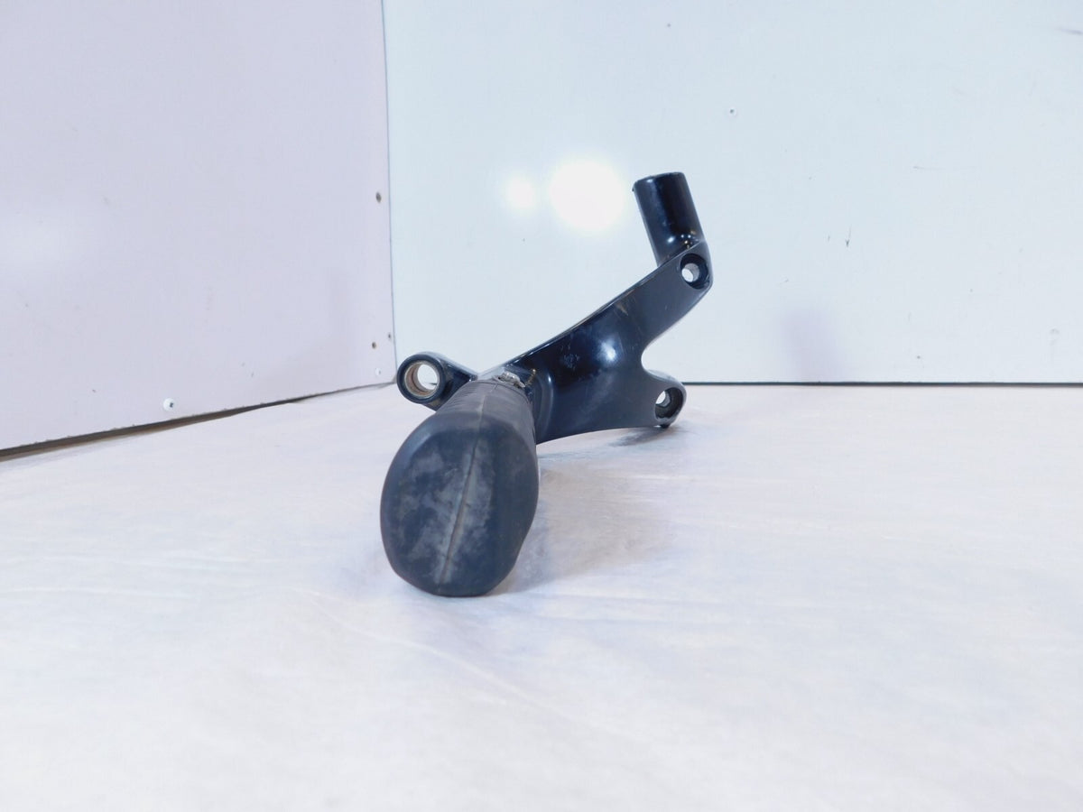 Harley Davidson Softail Fat Bob & Breakout Front Left Footpeg Footrest Bracket - C3 Cycle