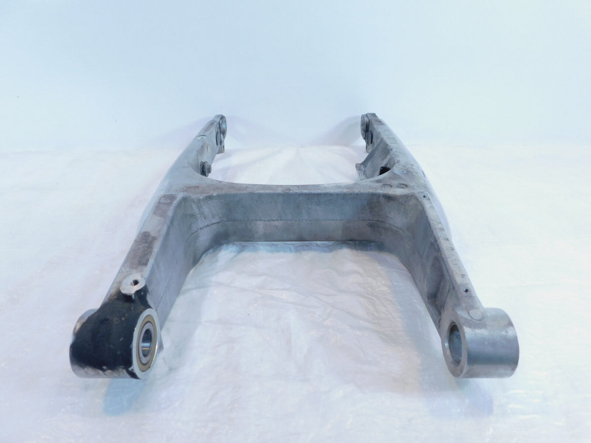 2002 2003 2004 Harley Davidson V-Rod VRSC Vrod Rear Wheel Fork Swingarm Bracket - C3 Cycle