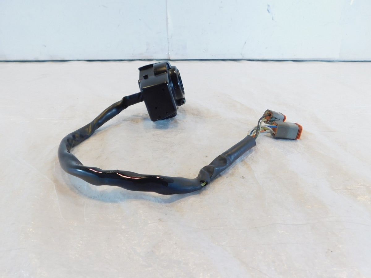 Harley Davidson Softail Dyna Sportster Left Handlebar Horn Turn Signal Switches - C3 Cycle