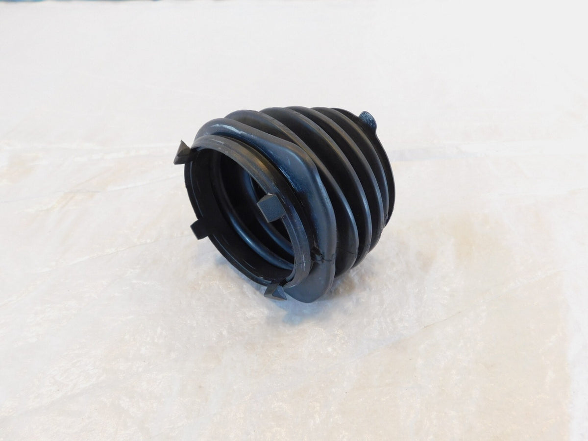 BMW R1200 R1200R R1200GS R1250 R1250R R1250GS Rear Swingarm Rubber Dust Boot - C3 Cycle