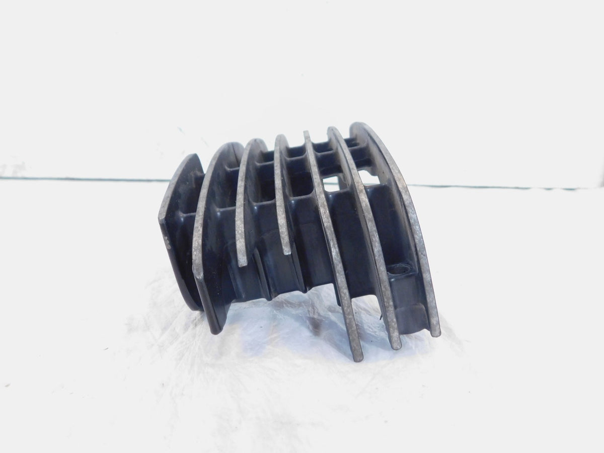 Honda VT1100 Sabre & Aero Shadow 1100 Front Right Cylinder Head Cover Fins - C3 Cycle