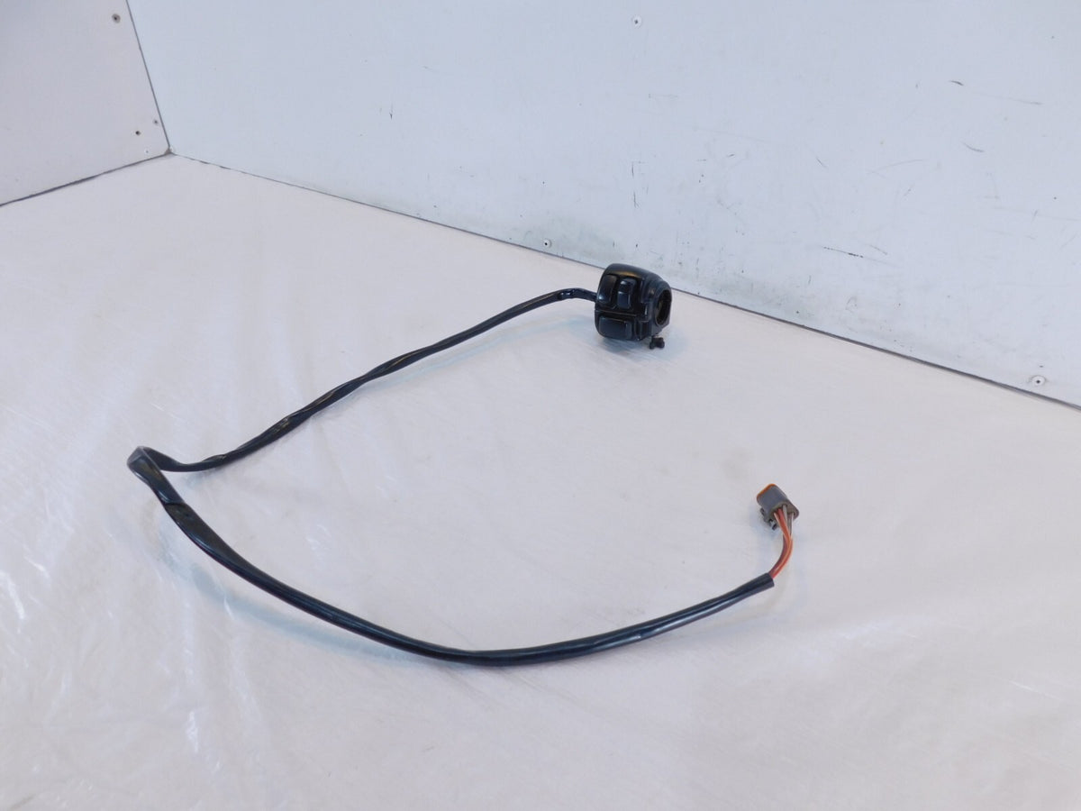 Harley Softail Dyna & Sportster Right Handlebar Engine Start Stop Switch Buttons