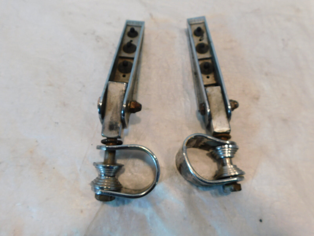 Harley Electra Glide Street Glide Road King Highway Footrest Pegs & Mount Clamps