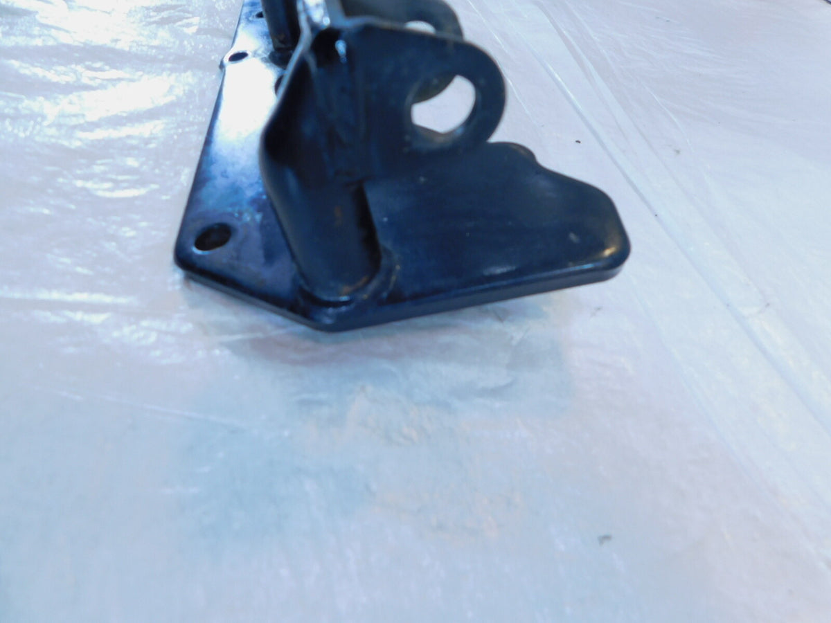 96-04 Kawasaki Vulcan VN1500 1500 Classic Right Footrest Floorboard Holder Mount - C3 Cycle