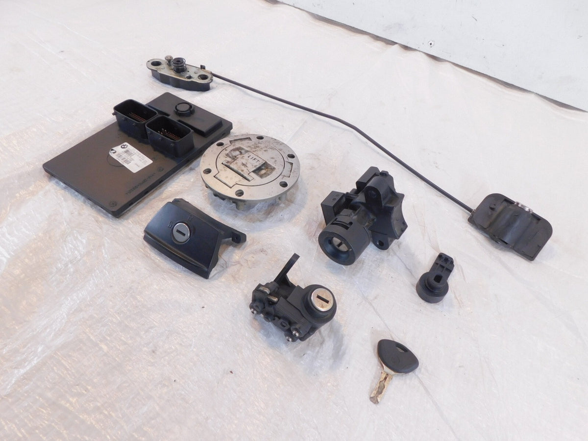 2005-13 BMW R1200RT Ignition Switch Fuel Tank Gas Cap Control Unit Lock Key Set