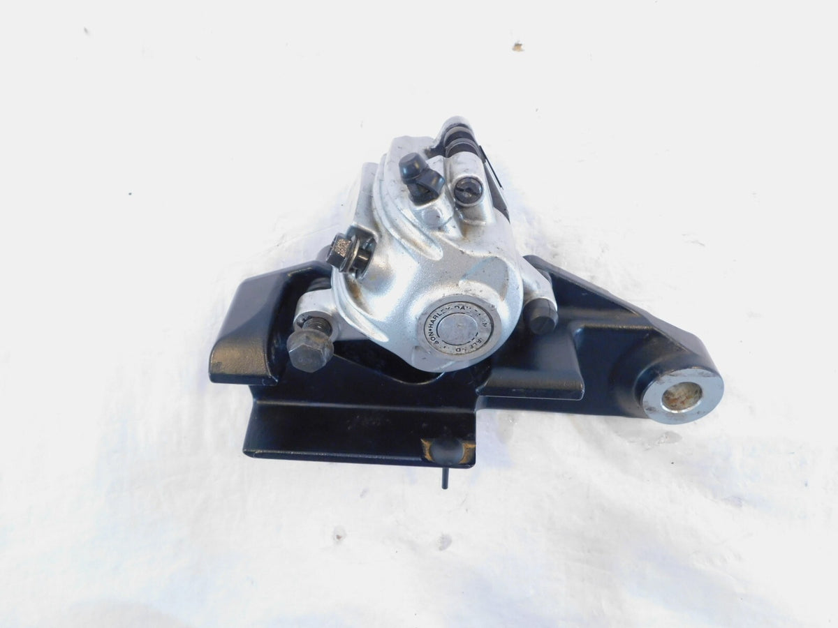 2004 04 Harley Davidson Sportster 883 1200 Rear Wheel Brake Disc Caliper Bracket