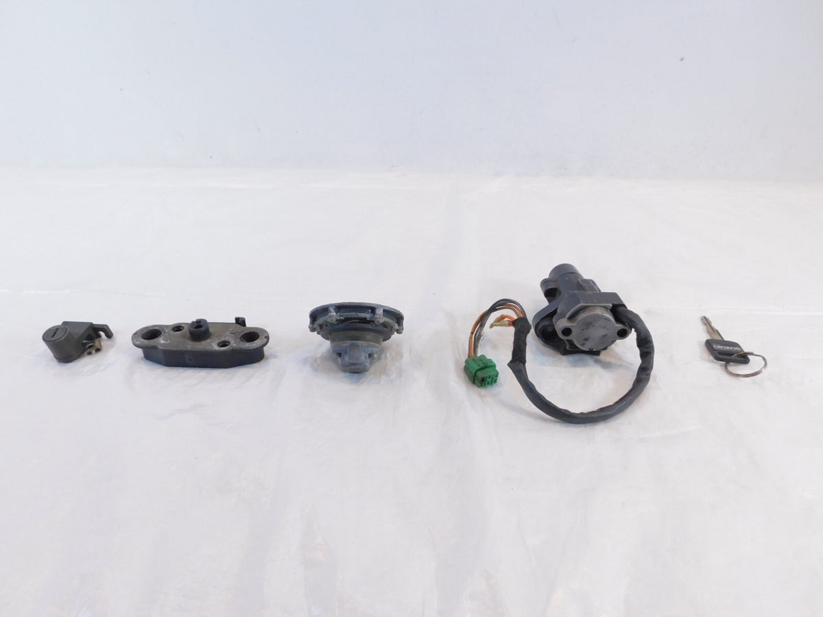 1996-1997 Suzuki GSXR750 GSX-R750 GSXR600 Ignition Switch & Gas Cap Lock Key Set - C3 Cycle