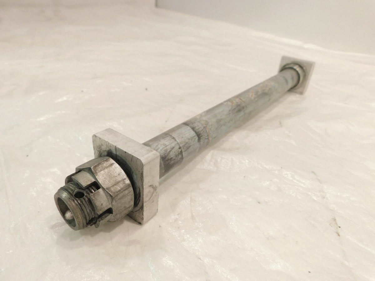 Kawasaki Ninja ZX6R ZX600 ZX-6RR & Z1000 ZZR600 Rear Back Wheel Pivot Bolt Axle - C3 Cycle