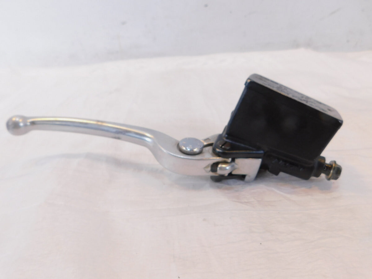 Suzuki Bandit 1200 GSF1200S GSF1200 Front Hand Brake Master Cylinder w/ Lever - C3 Cycle