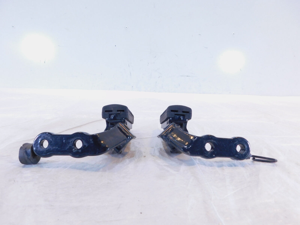 1997-2000 BMW F650 Funduro F650ST Right Front Footrest Foot Peg & Mount Bracket - C3 Cycle