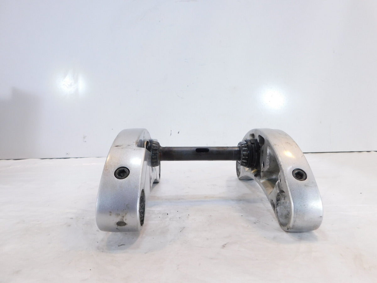 Victory V92 Standard Deluxe & Classic Cruiser Front Fork Triple Tree Brackets