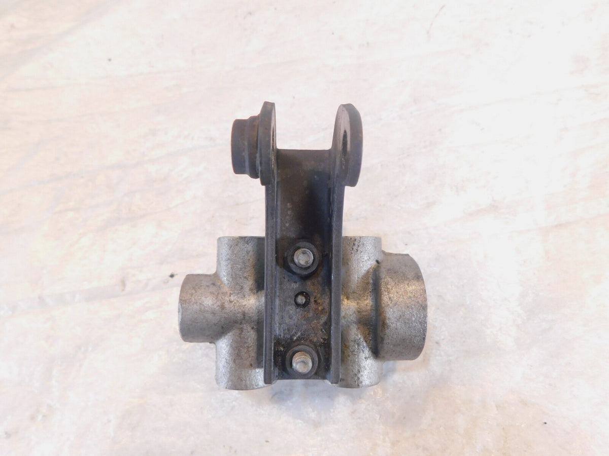 1995 1996 1997 BMW R1100RT Engine Motor Cooling Cooler Oil Thermostat Housing - C3 Cycle