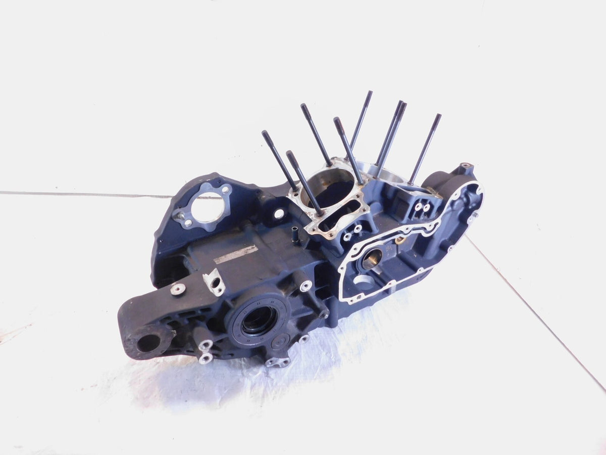 Black 04-05 Harley Davidson Sportster XL 883 & 1200 Engine Crankcase Crank Cases - C3 Cycle