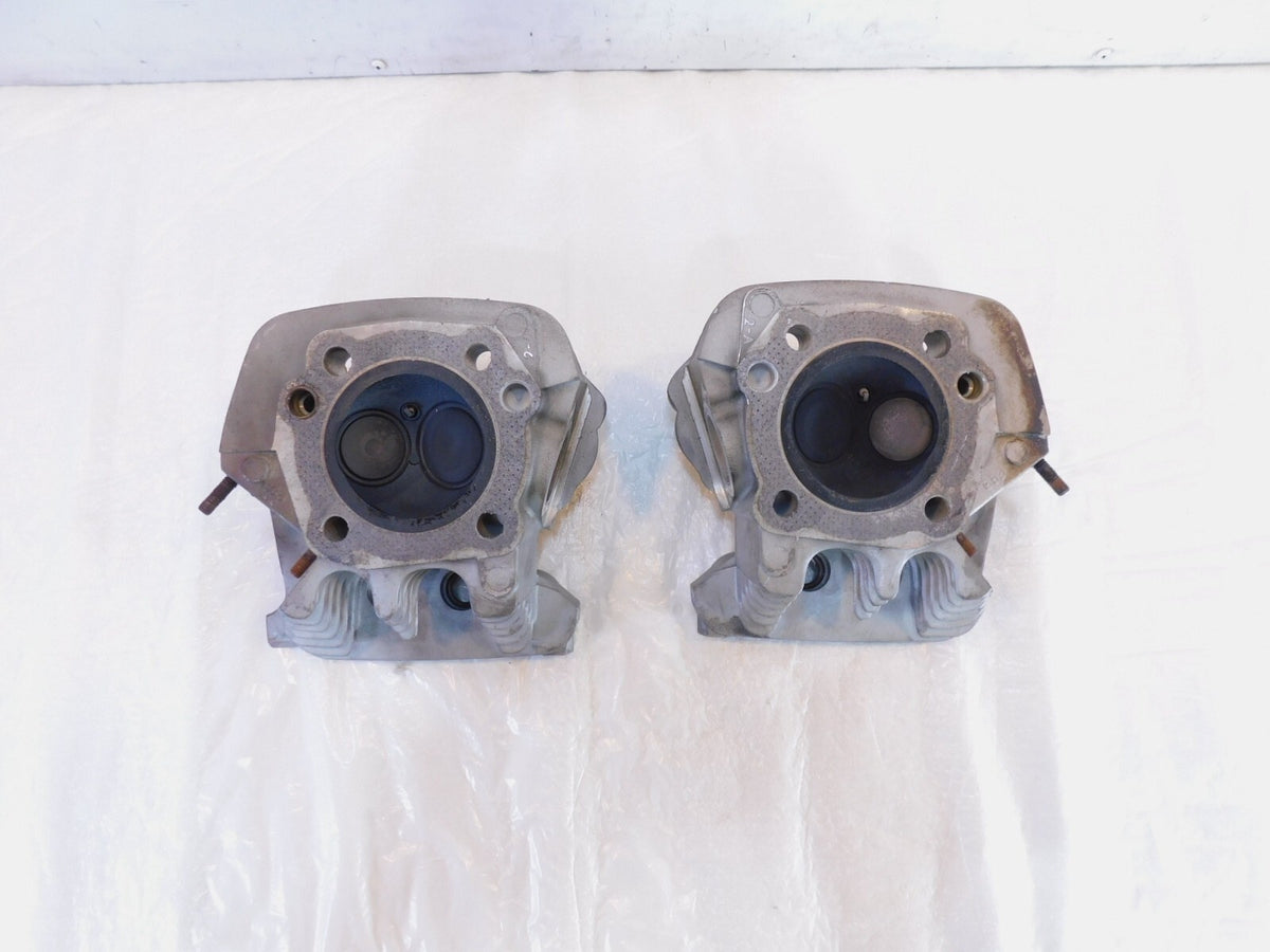 Harley Davidson Sportster 883 Engine Motor Cylinder Heads Springs & Valves - C3 Cycle