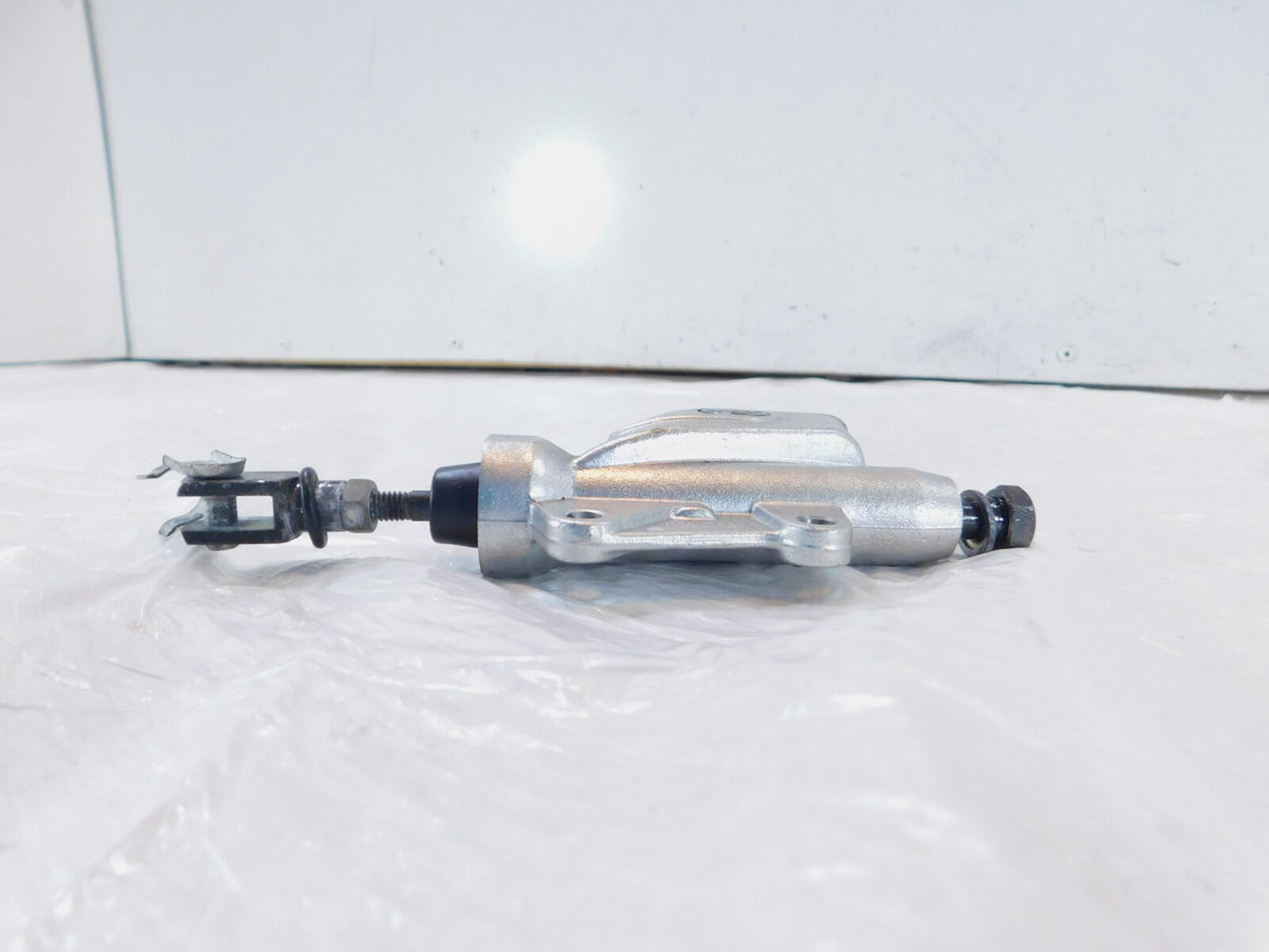 Moto Guzzi Special 750 V7 III & V9 850 Rear Wheel Brake Pump Master Cylinder - C3 Cycle