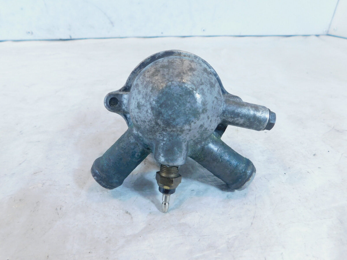 Honda VT1100 VT1100C Shadow 1100 ACE & Sabre Engine Motor Thermostat & Housing