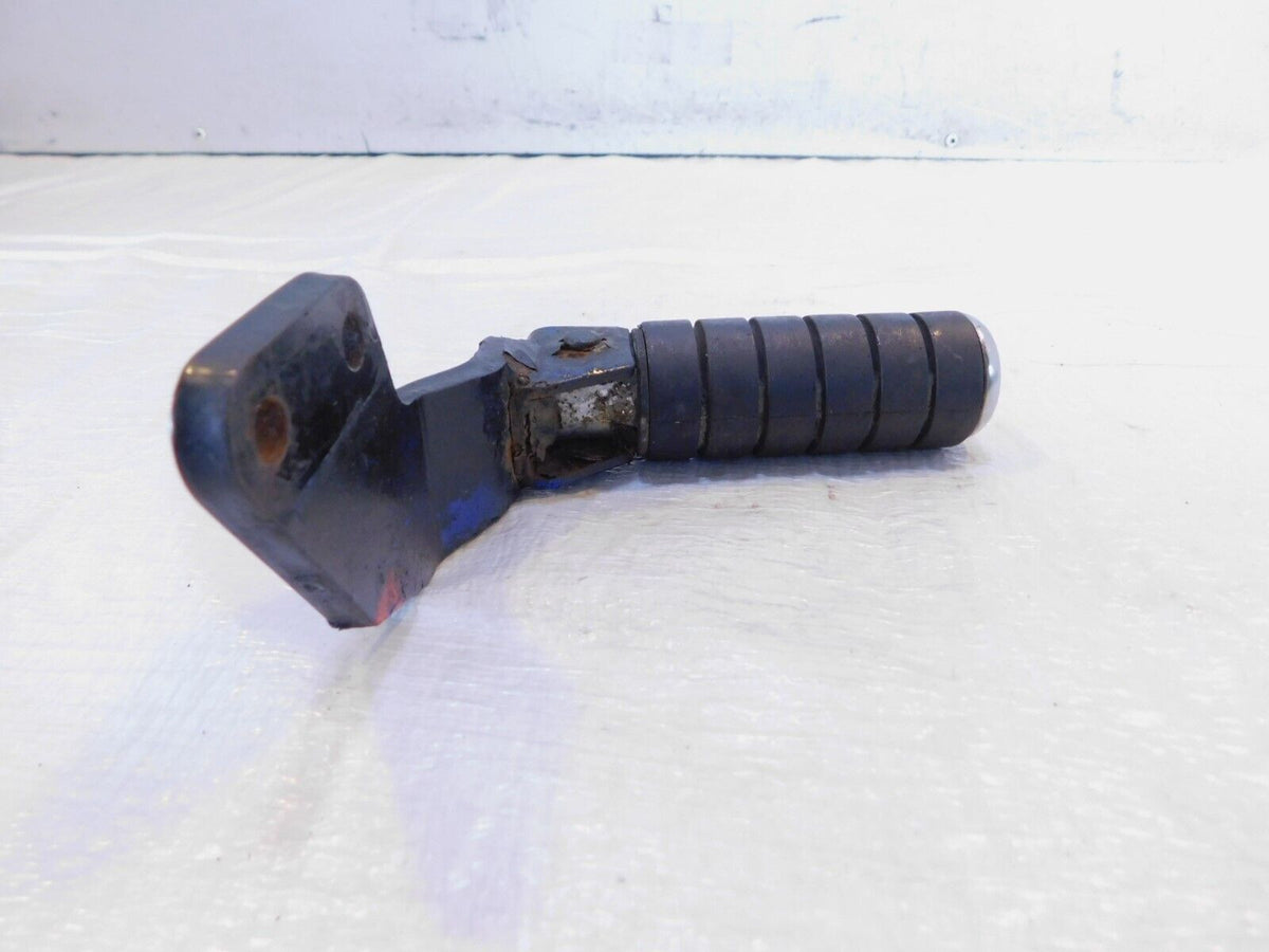 Honda VTX 1800 VTX1800F VTX1800N VTX1800R Rear Right Passenger Foot Peg & Mount - C3 Cycle