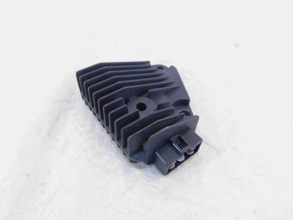 Cixi Kingring Rongyao Aggressor V & Jinlun 250cc Voltage Regulator Rectifier - C3 Cycle