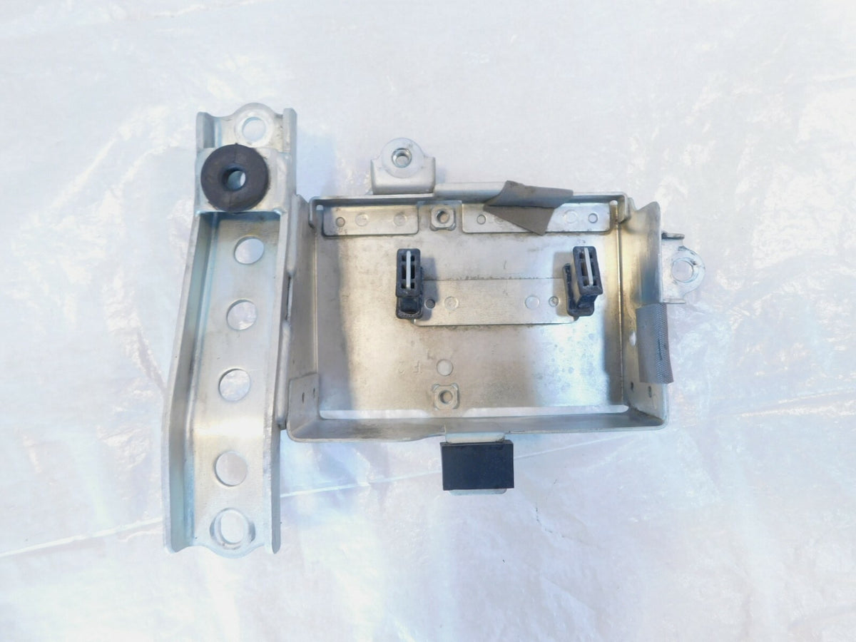 09-19 Suzuki Volusia Boulevard C50 M50 VZ800 VL800 Electrical Parts Holder Tray - C3 Cycle